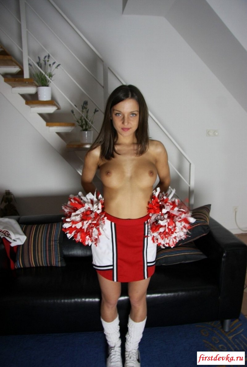 Collage Cheerleaders Nude